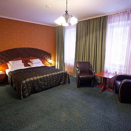 Luna Hotel Chişinău Esterno foto