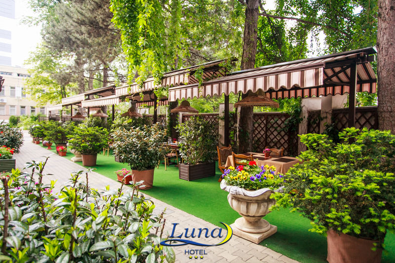 Luna Hotel Chişinău Esterno foto